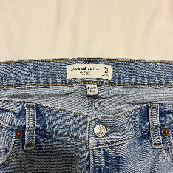 Abercrombie & Fitch Low Rise Baggy Jean - Curve Love - Picture 3 of 4